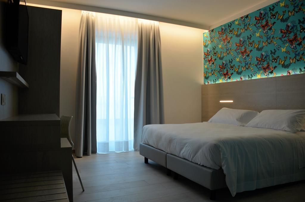 Hotel San Marco Пескьера-дель-Гарда Экстерьер фото